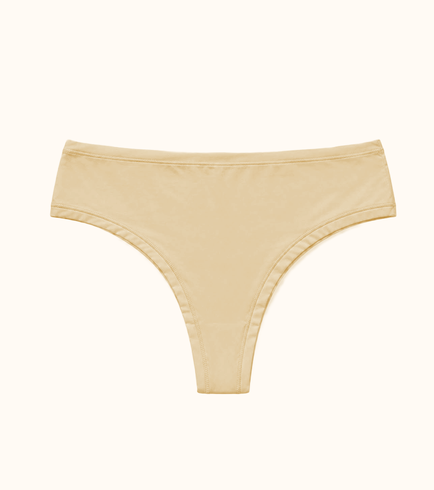 Daily Nuuds Thong Bej 3’lü